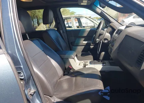 2011 Ford Escape Xlt from USA, damaged, VIN 1FMCU9D76BKB21020